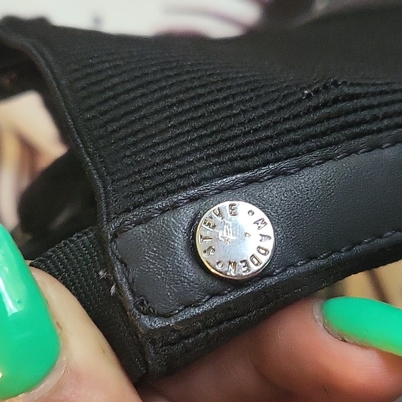 Boots - Picture 6 of 9